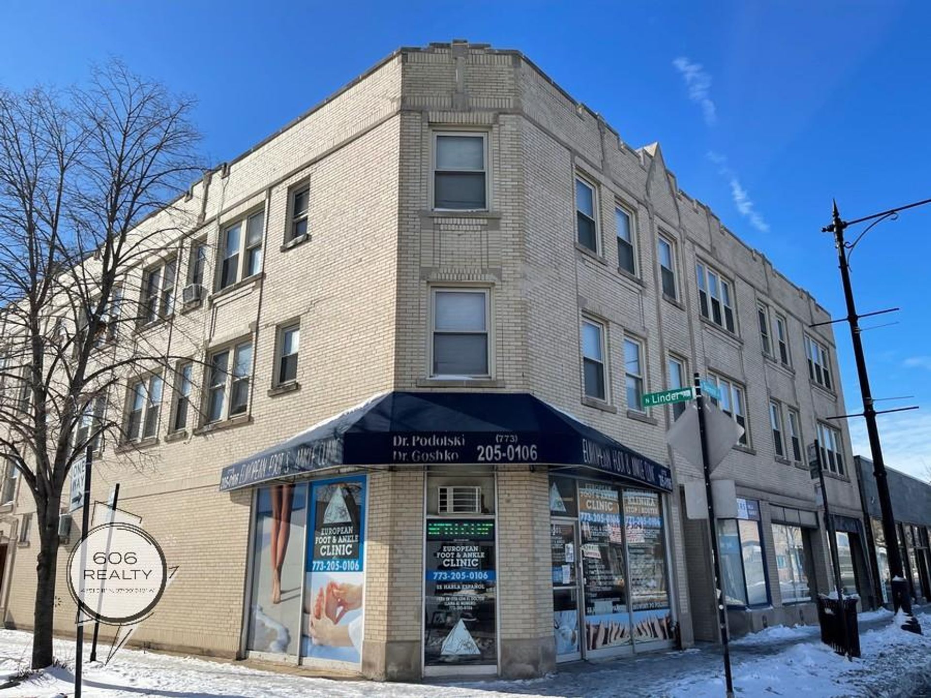 Chicago Apartment: 3148-58 N. Linder