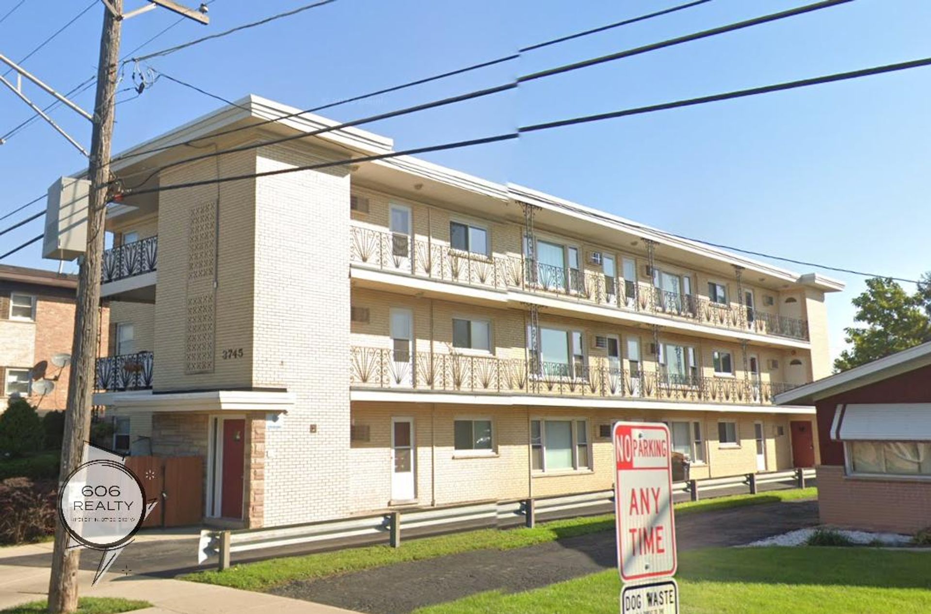 Schiller Park Apartment: 3745 Ruby Street - 11