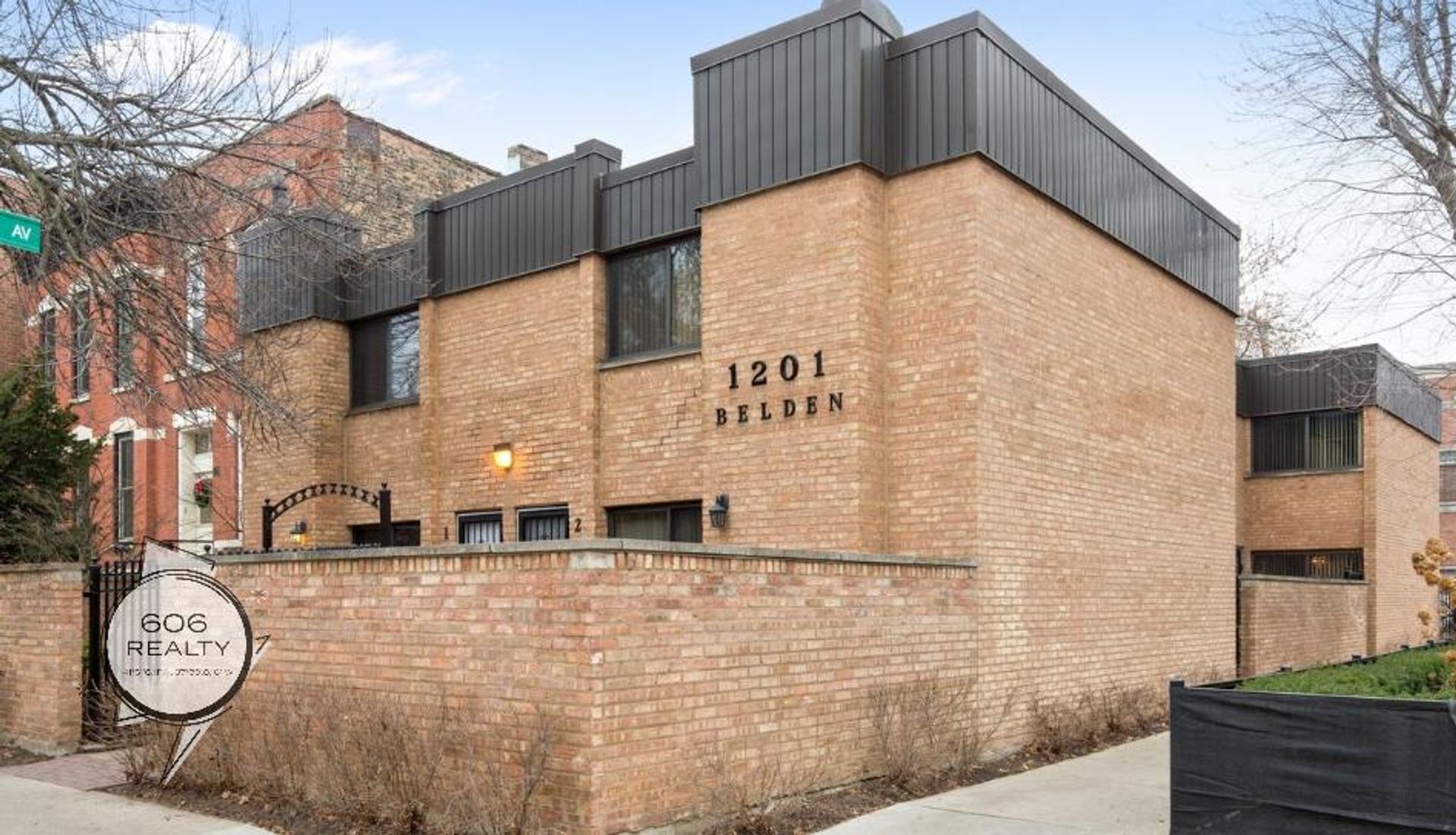 Chicago Apartment: 1201 W Belden