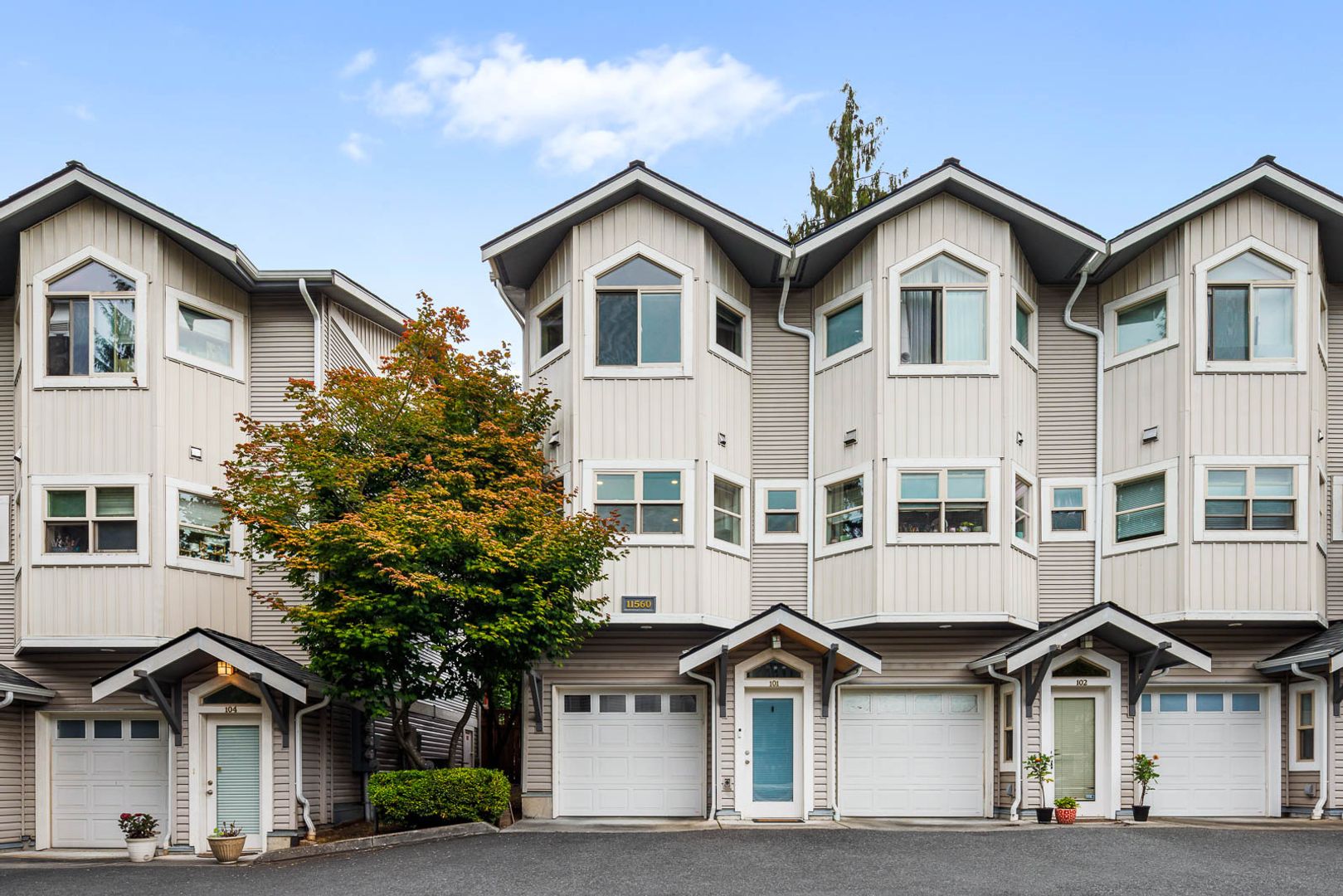 Seattle Townhome: 11560 Stone Ave N