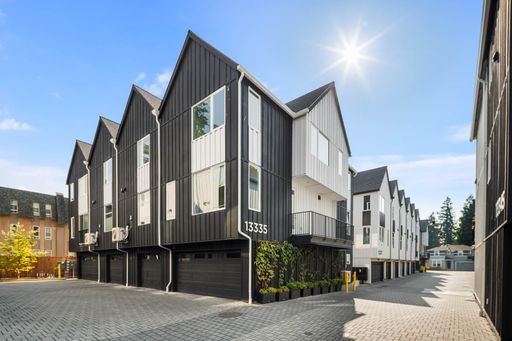 13335 Greenwood Ave N, Unit D, Seattle, WA 98133
