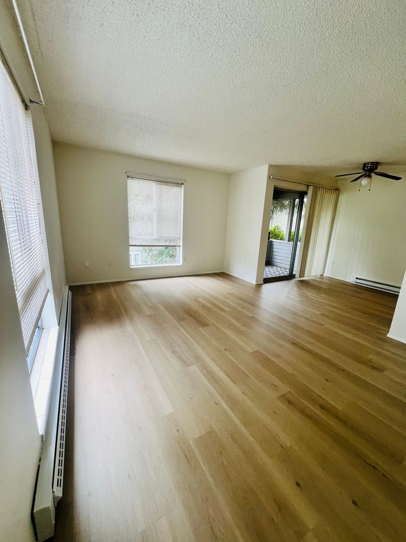 909 SW Holden St, Unit C, Seattle, WA 98106 photo 6