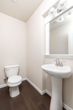 Listing photo thumbnail