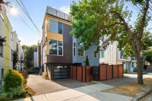 713 Martin Luther King Jr Way S,, Seattle, WA 98144