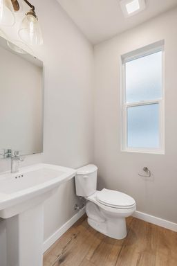Listing photo thumbnail
