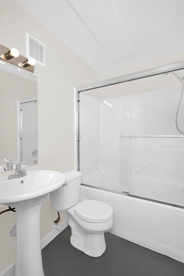 6708 Carleton Ave. S., Unit B, Seattle, WA 98108 photo 3