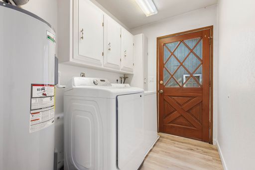 Listing photo thumbnail