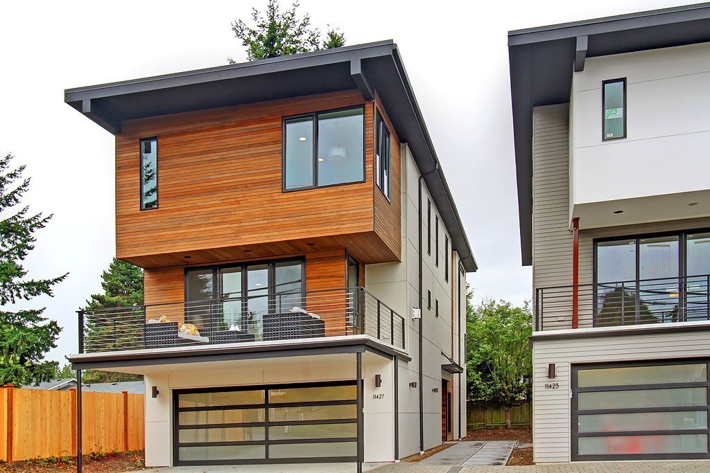 Kirkland House: 11427 NE 87th Street