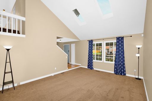 Listing photo thumbnail