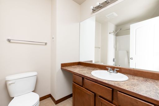Listing photo thumbnail
