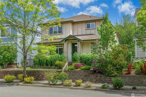 16918 Woodside Dr SE, Renton, WA