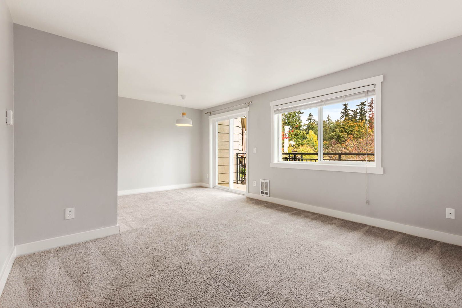 15827 NE Leary Way Unit B211, Redmond, WA photo 3