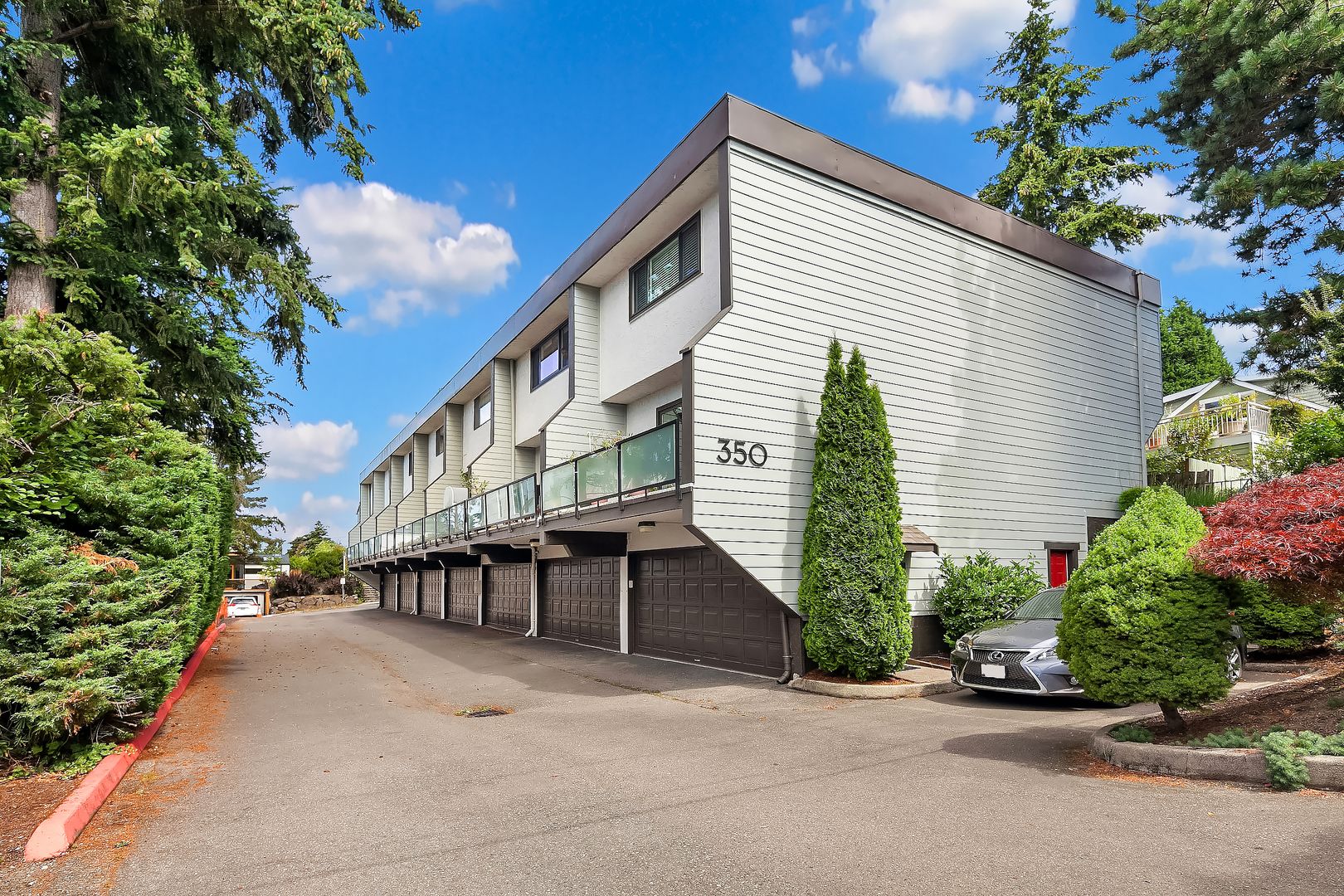 Kirkland House: 350 4th Ave S.