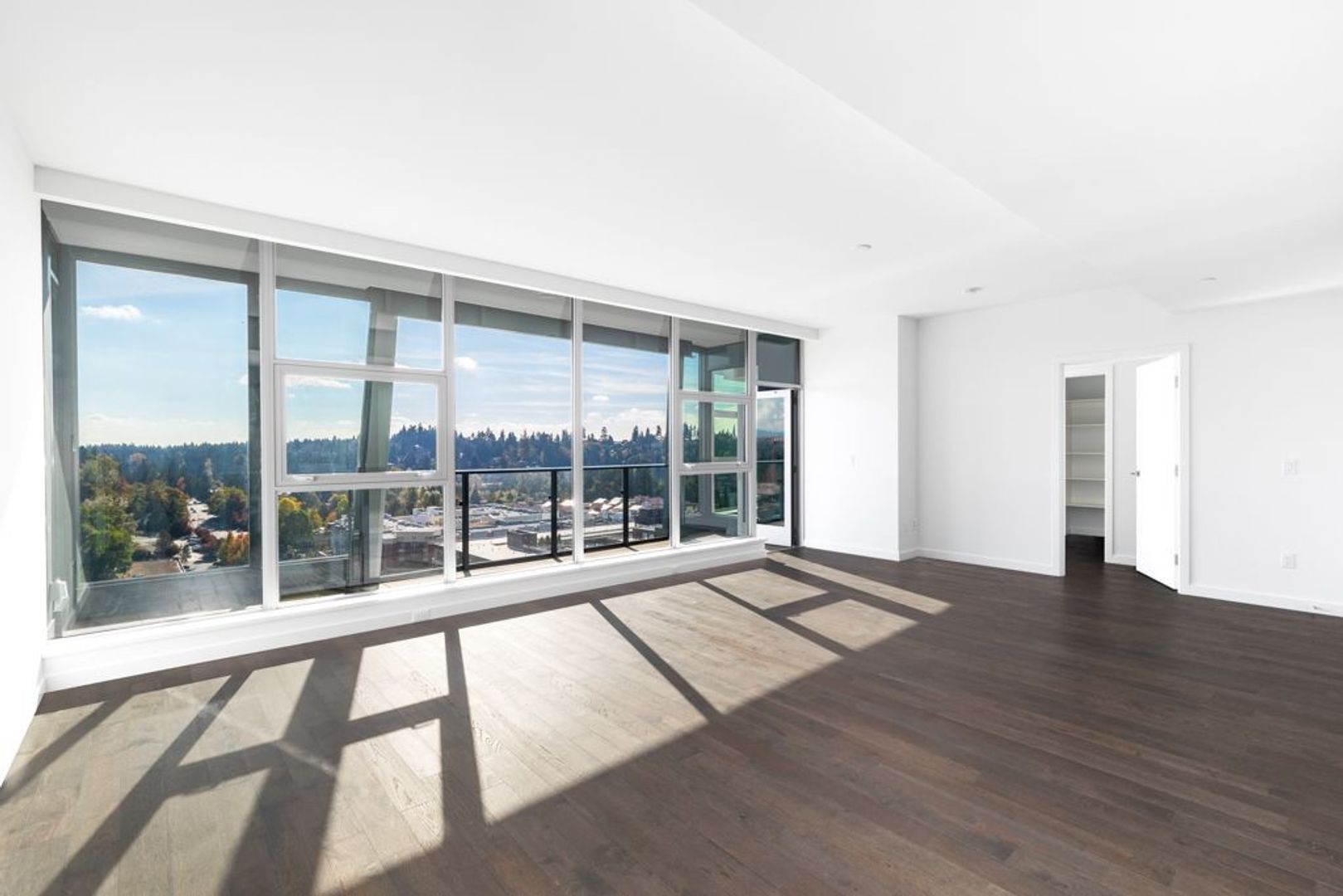 Bellevue Condo: 188 Bellevue Way NE