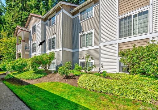 25235 Southeast Klahanie Blvd., Unit N201, Sammamish, WA 98029