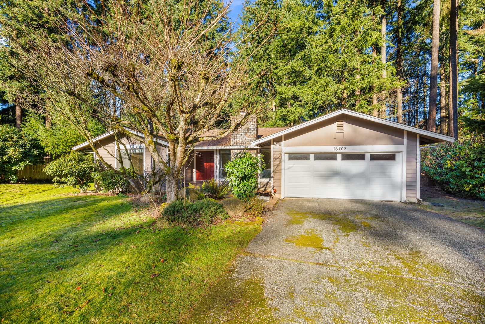 Redmond House: 16702 NE 103rd Place