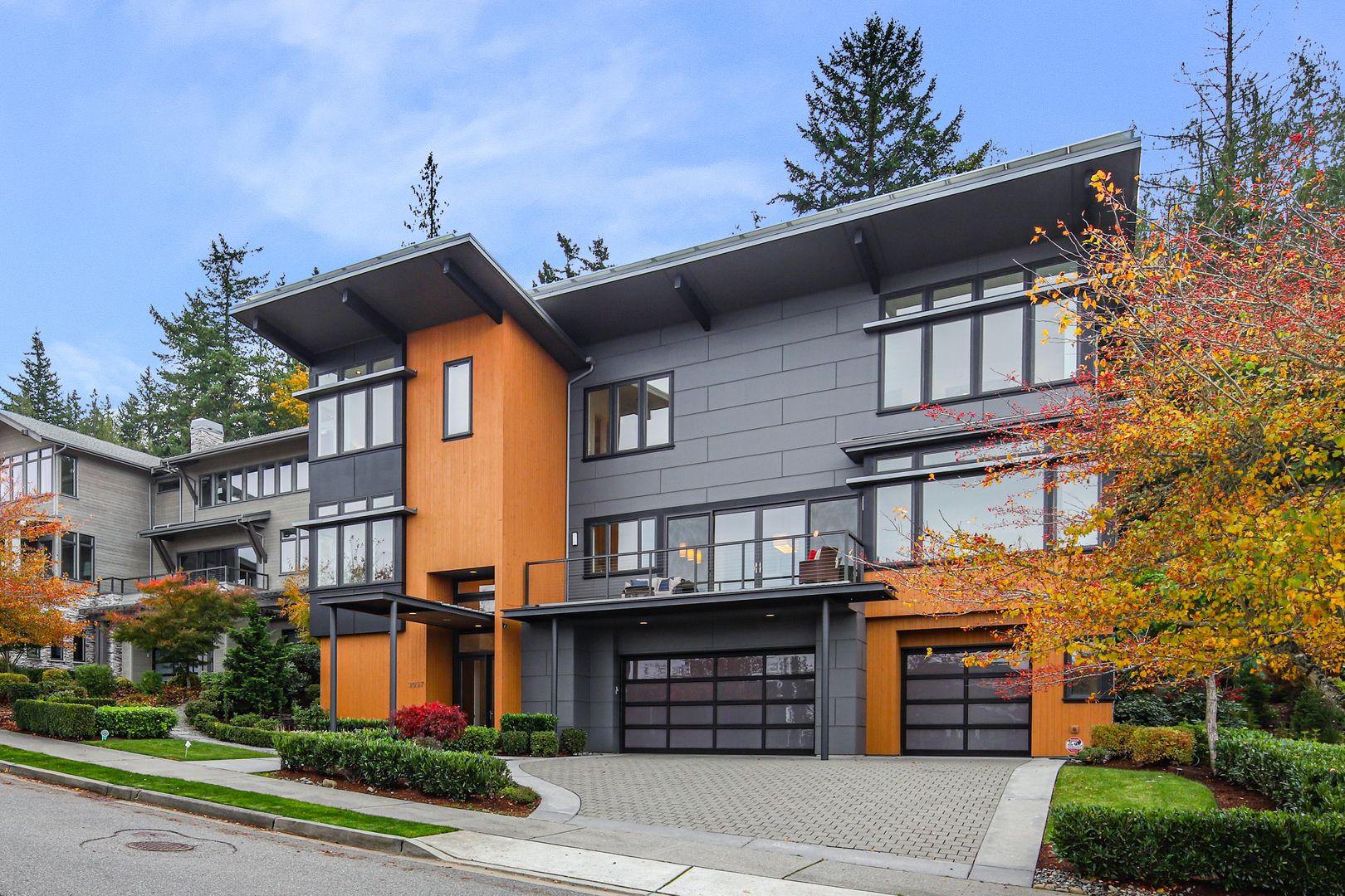 3037 NE Harrison Drive, Issaquah, WA photo 3