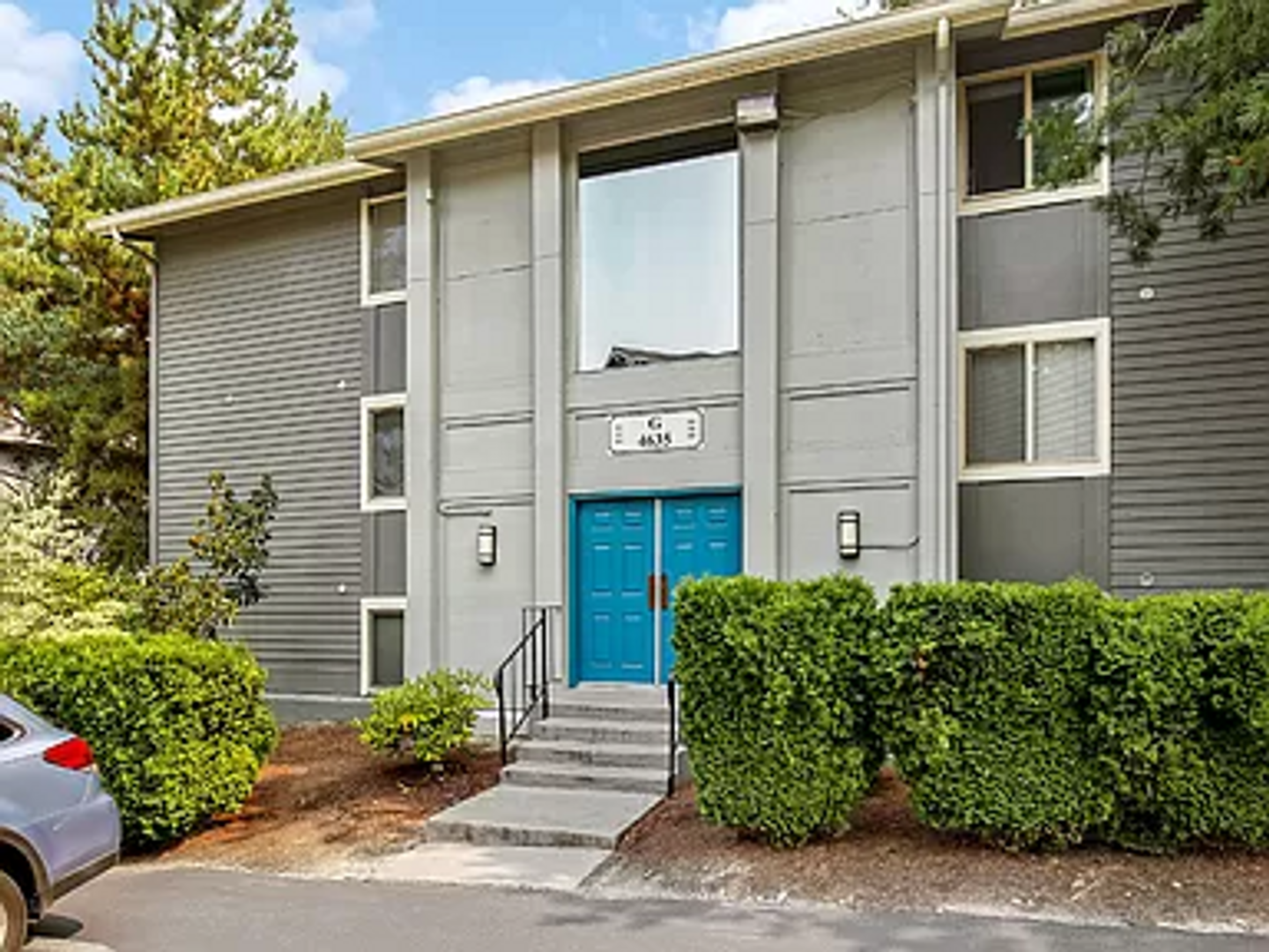 Issaquah House: 4635 W. Lake Sammamish Pkwy SE