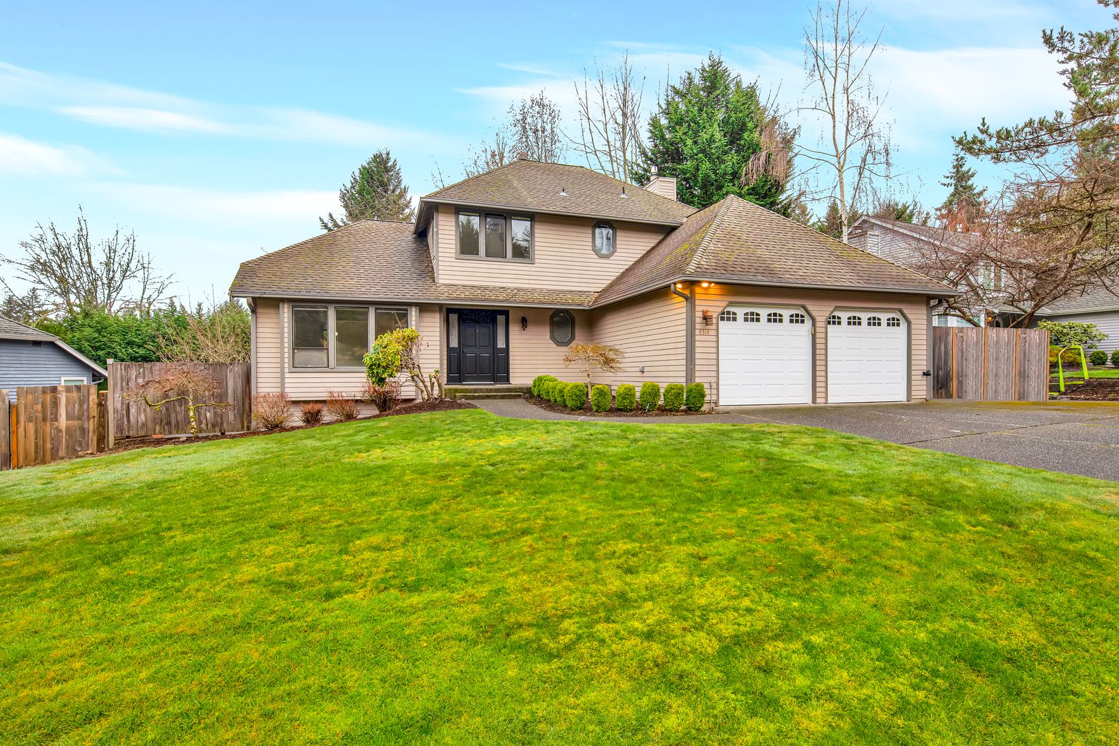 Redmond House: 4314 170th Ct. NE