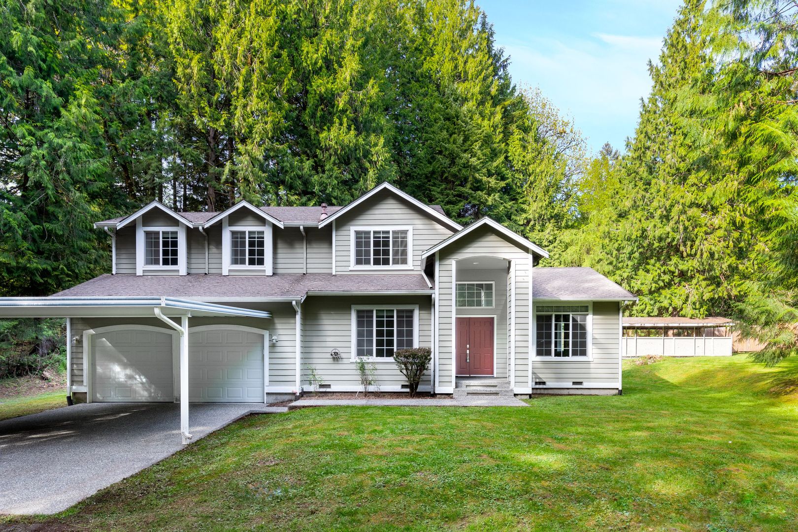 Issaquah House: 13250 235th Place SE