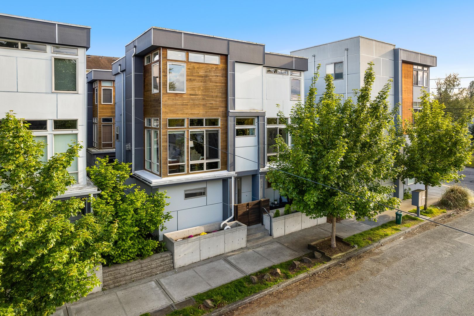 Seattle Townhome: 223 NW 87th Street