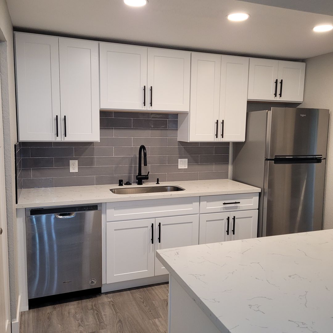 Redmond House: 9474 Redmond-Woodinville Rd NE