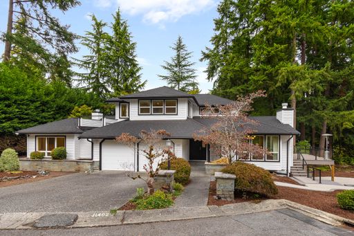 11402 NE 103rd St, Kirkland, WA 98033