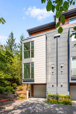 4200 213th Pl SE, Issaquah, WA 98029