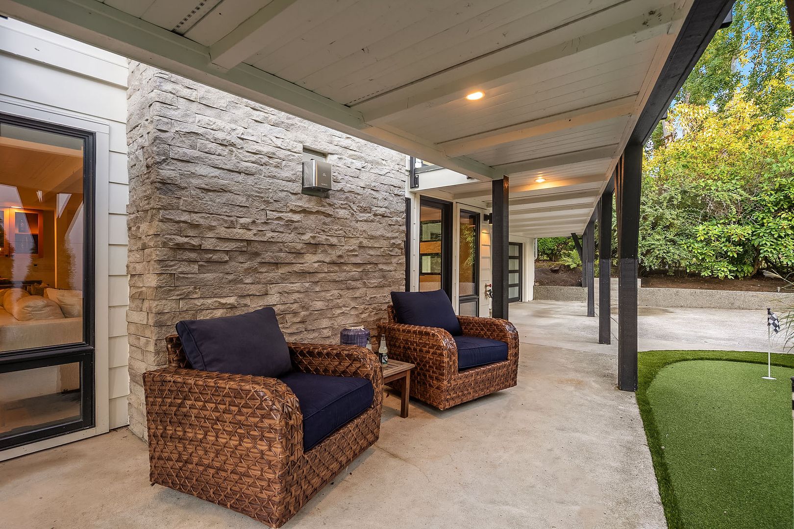 631 11th Avenue W, Kirkland, WA photo 5