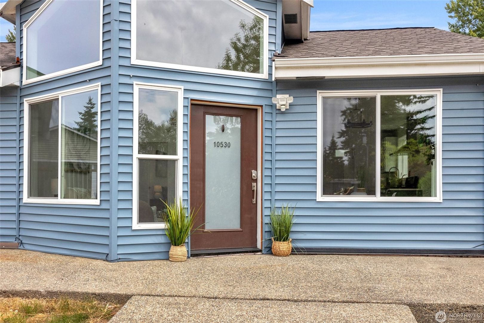 10530 124th Ave NE, Kirkland, WA photo 2