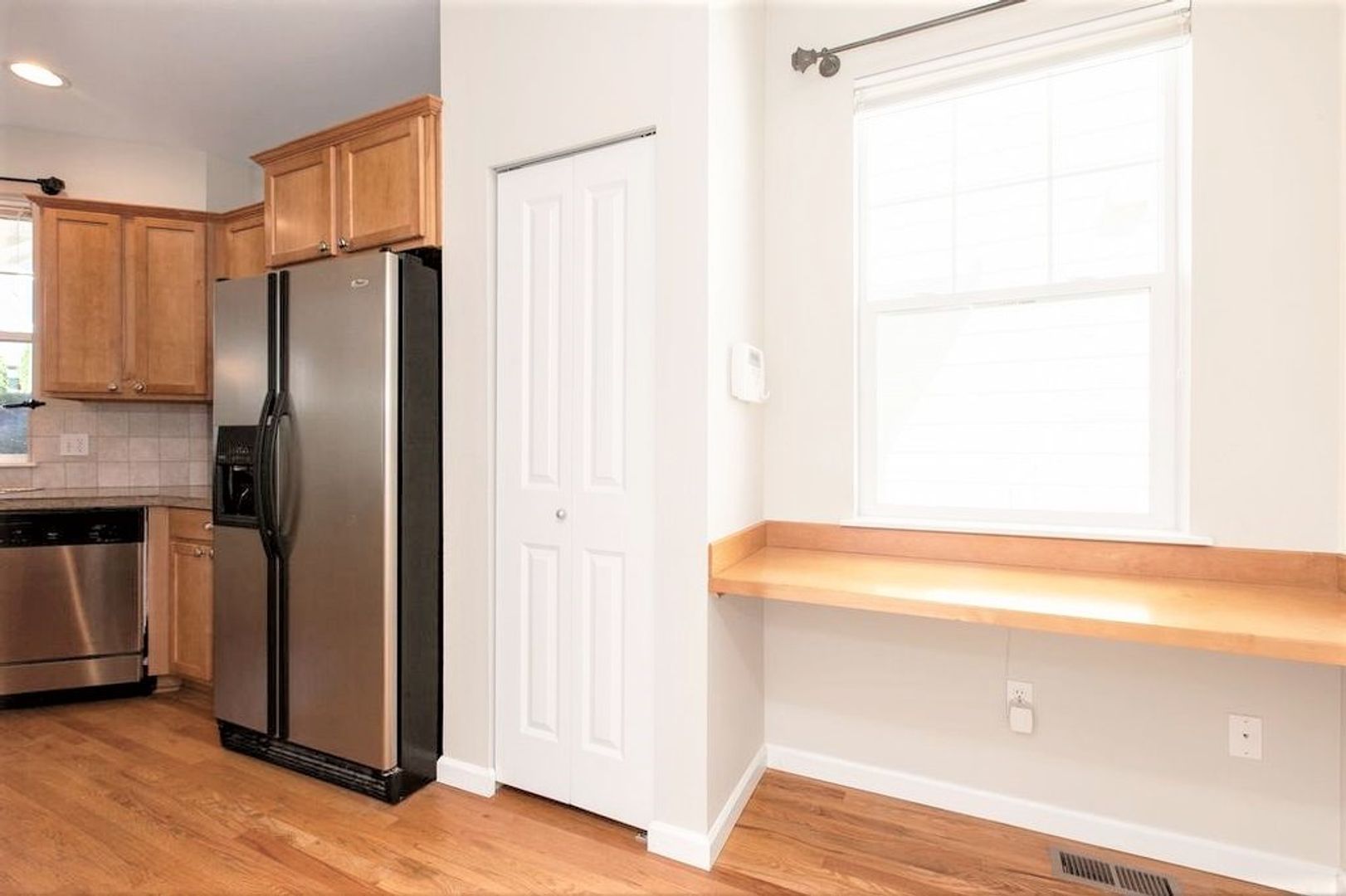Listing photo