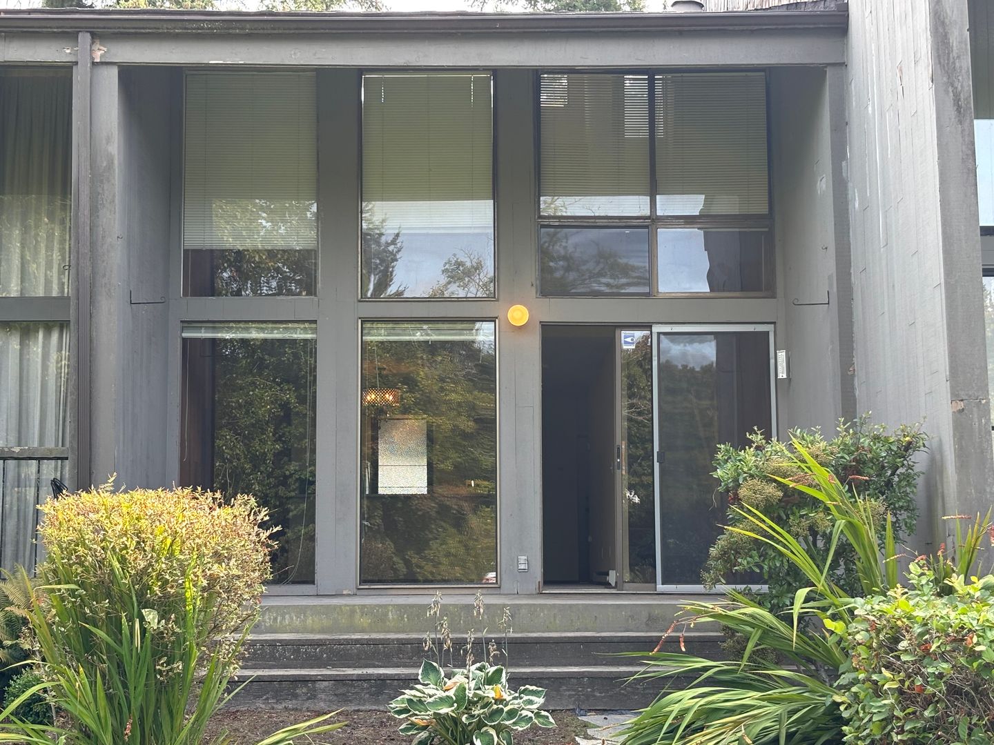 Redmond House: 13832 NE 66th Street