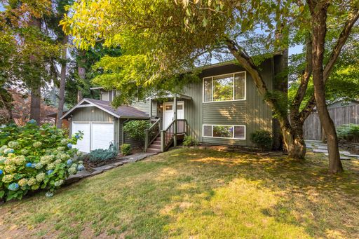 7912 NE 130th St, Kirkland, WA 98034