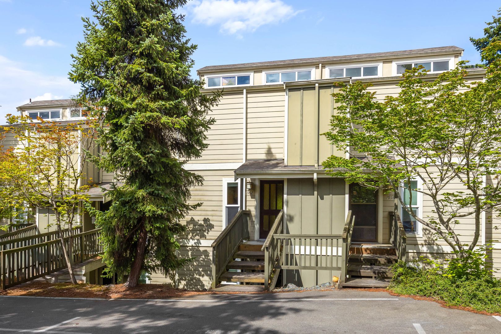 Seattle Townhome: 1912 N Northgate Way