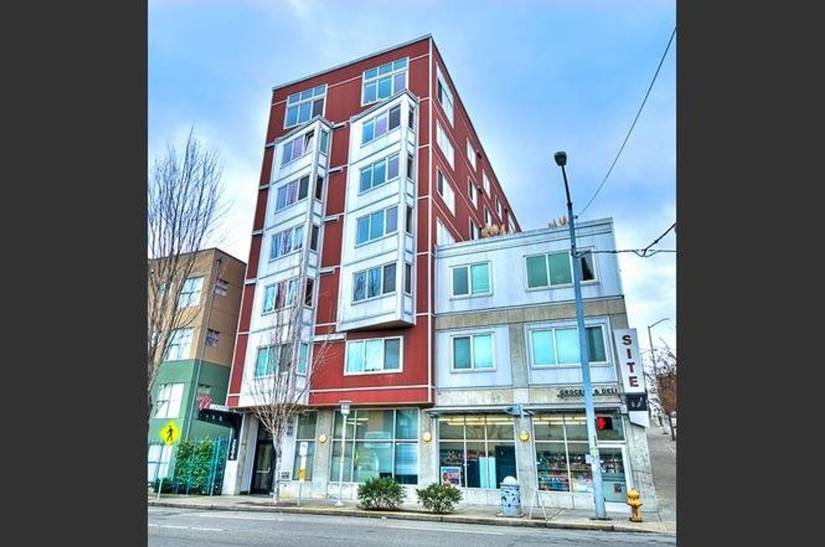 Seattle Condo: 2504 Western Ave