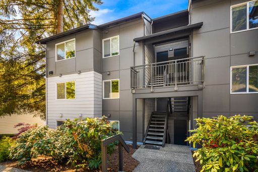 12719 NE 116th Street, Apt. E201, Kirkland, WA 98034