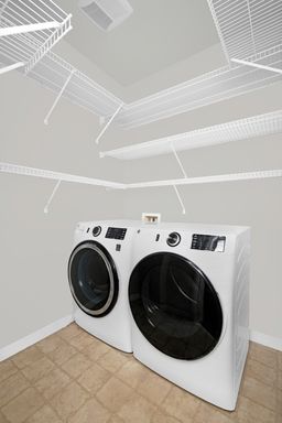 Listing photo thumbnail