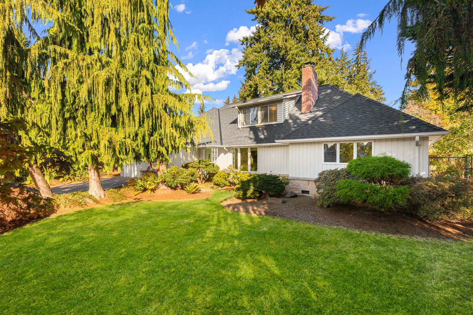 1828 N 163rd Street, Shoreline, WA 98133 photo 1