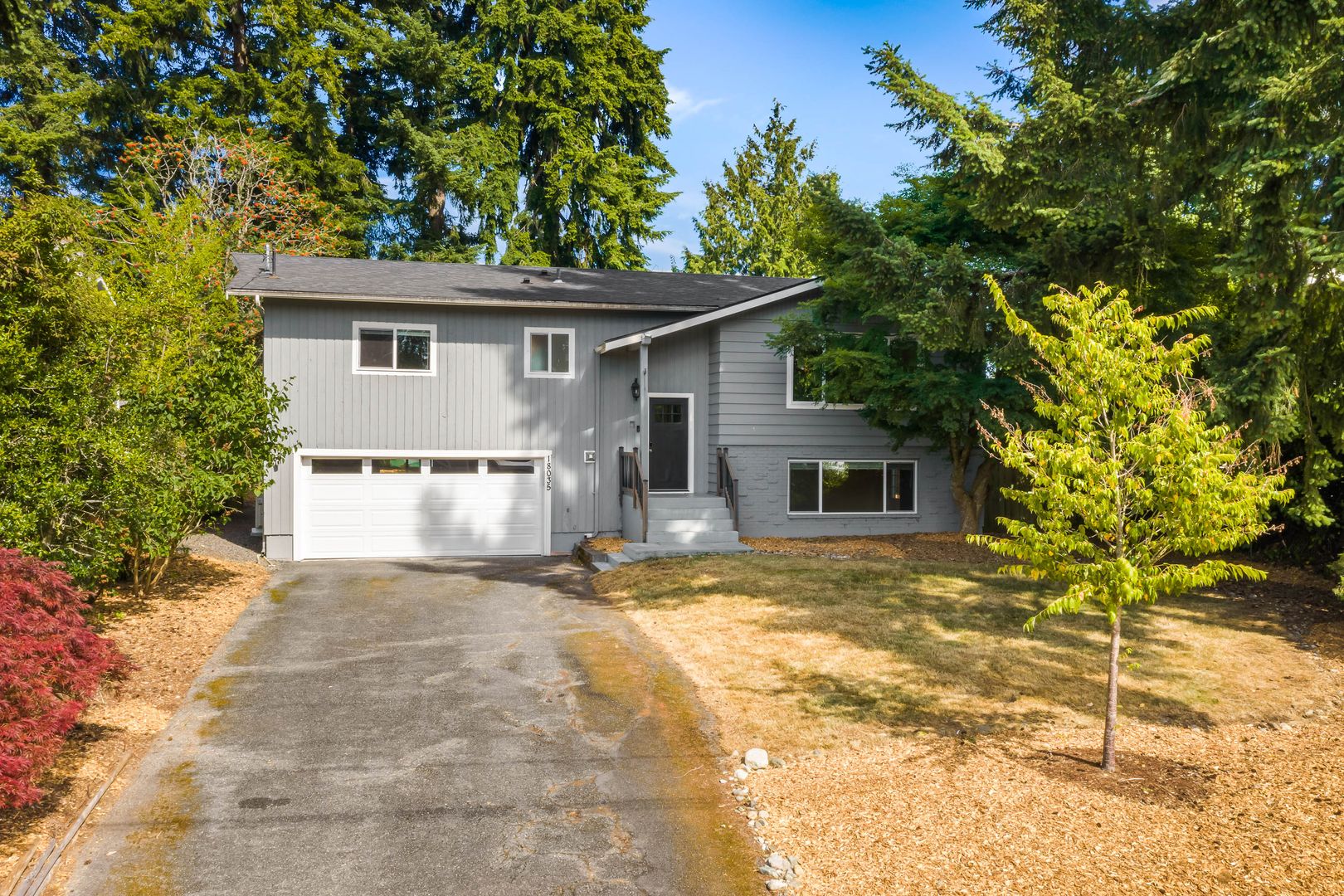 Edmonds House: 18035 73rd Ave W