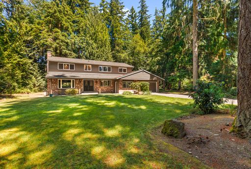 18104 NE 197th Pl, Woodinville, WA 98077