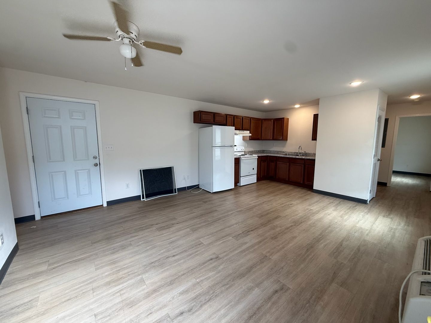 Farmington Apartment: 6104 Busiek Rd