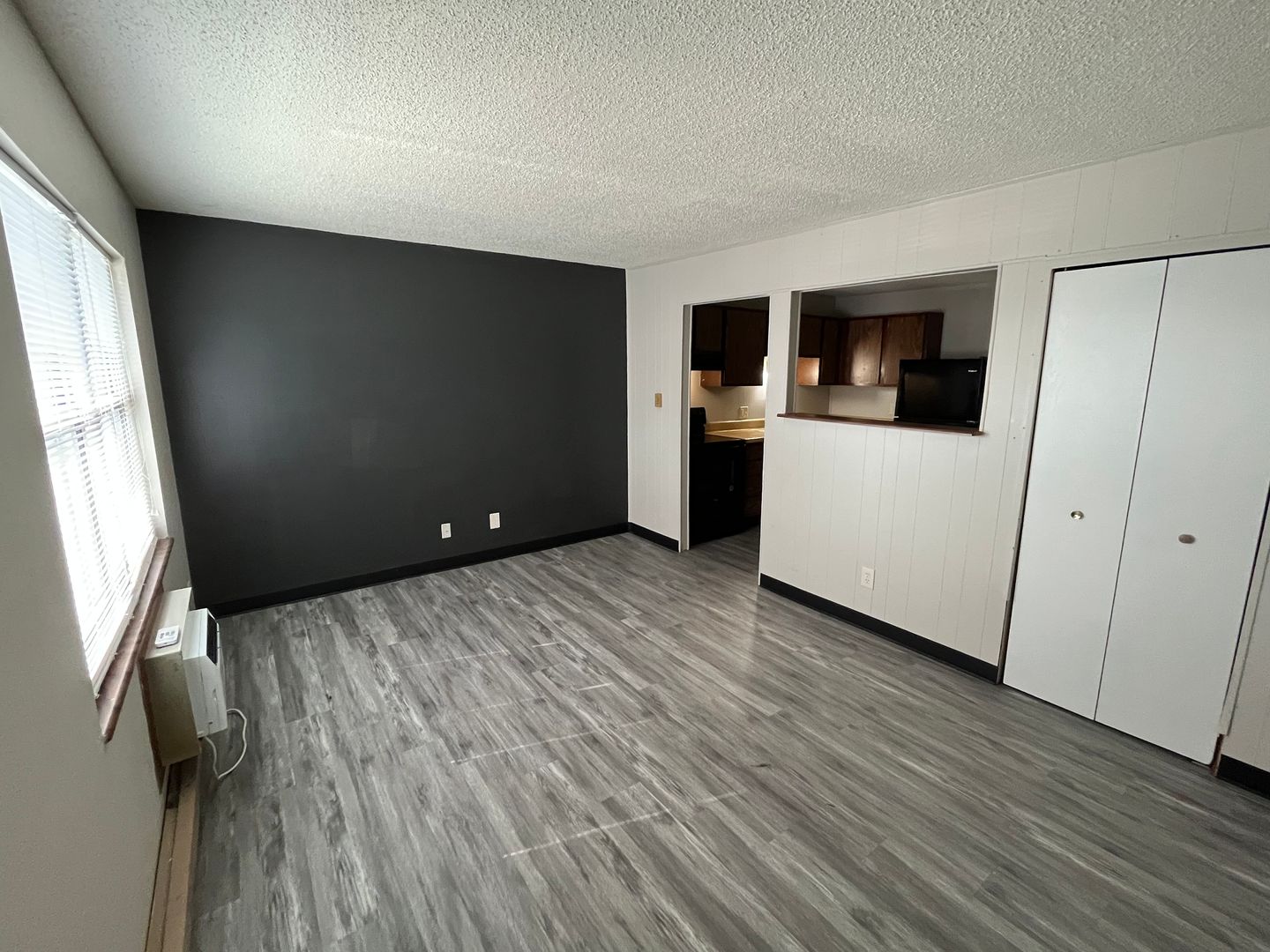 Farmington Apartment: 601 Wallace Rd
