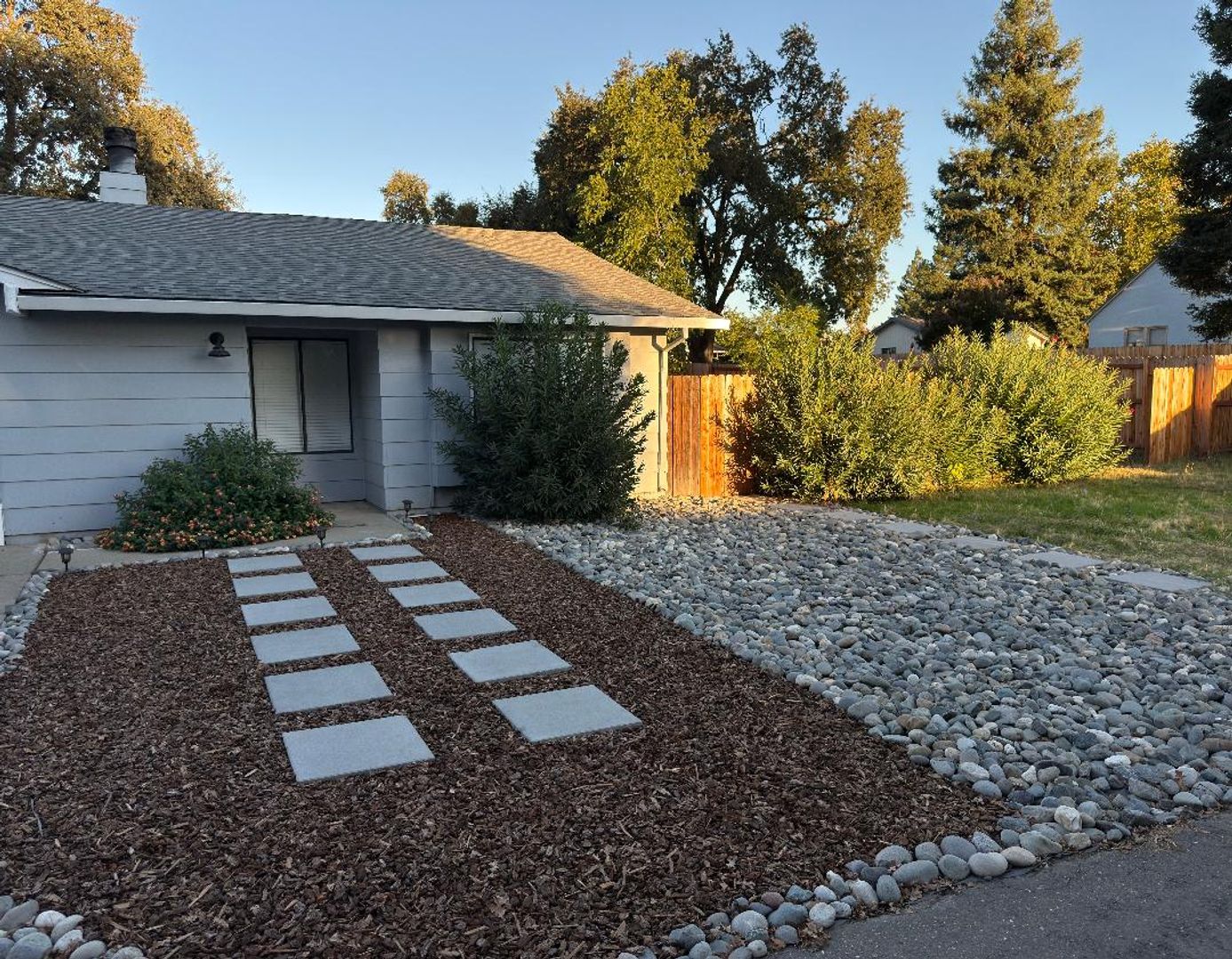 Roseville House: 115 Sea Breeze Ct