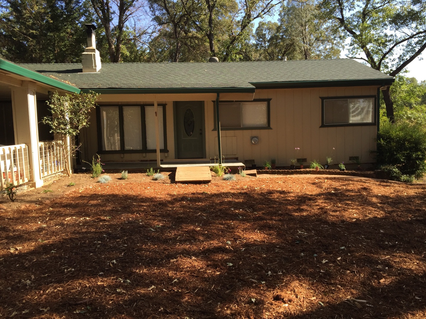 Meadow Vista House: 3210 Manzanita Ln