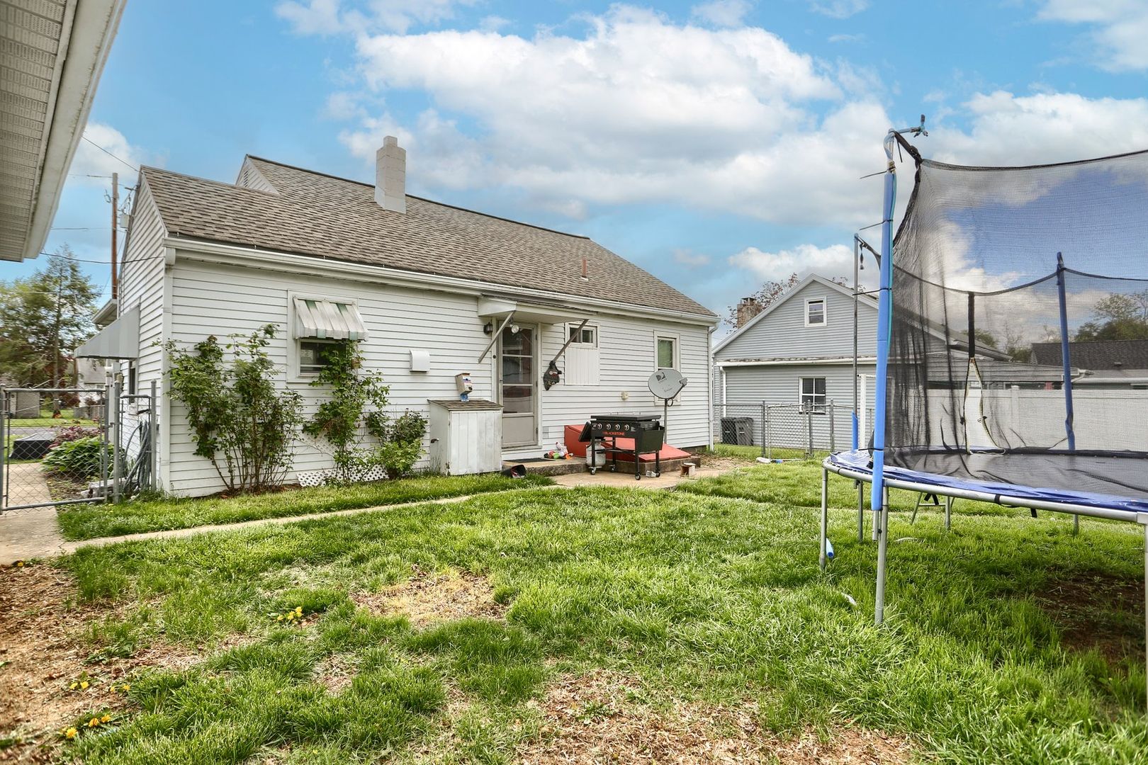 256 Webster Street 24 of 24