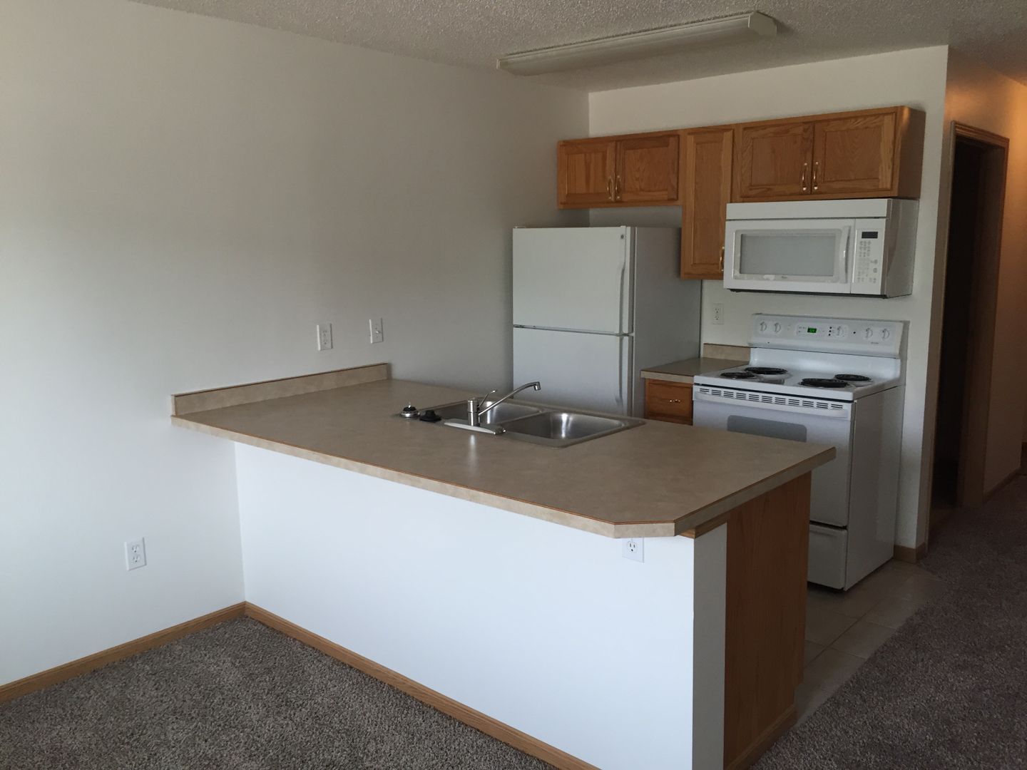 Fargo Apartment: 5002 16th Ave S
