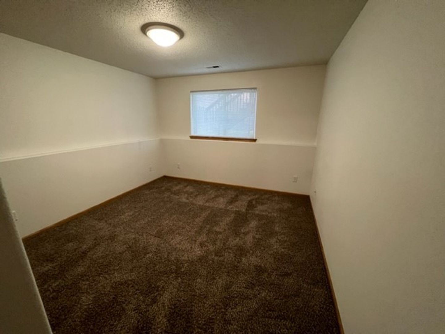 Moorhead House: 1212 37th Ave S