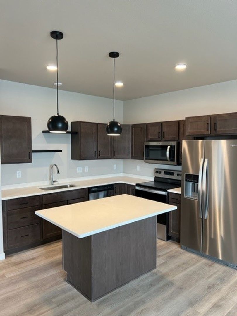 Fargo Apartment: 4711 45th St S
