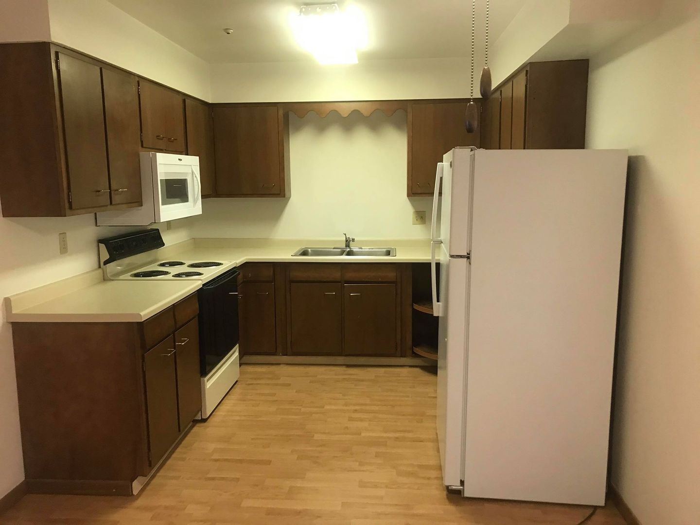 Moorhead Apartment: 2610 11th St S