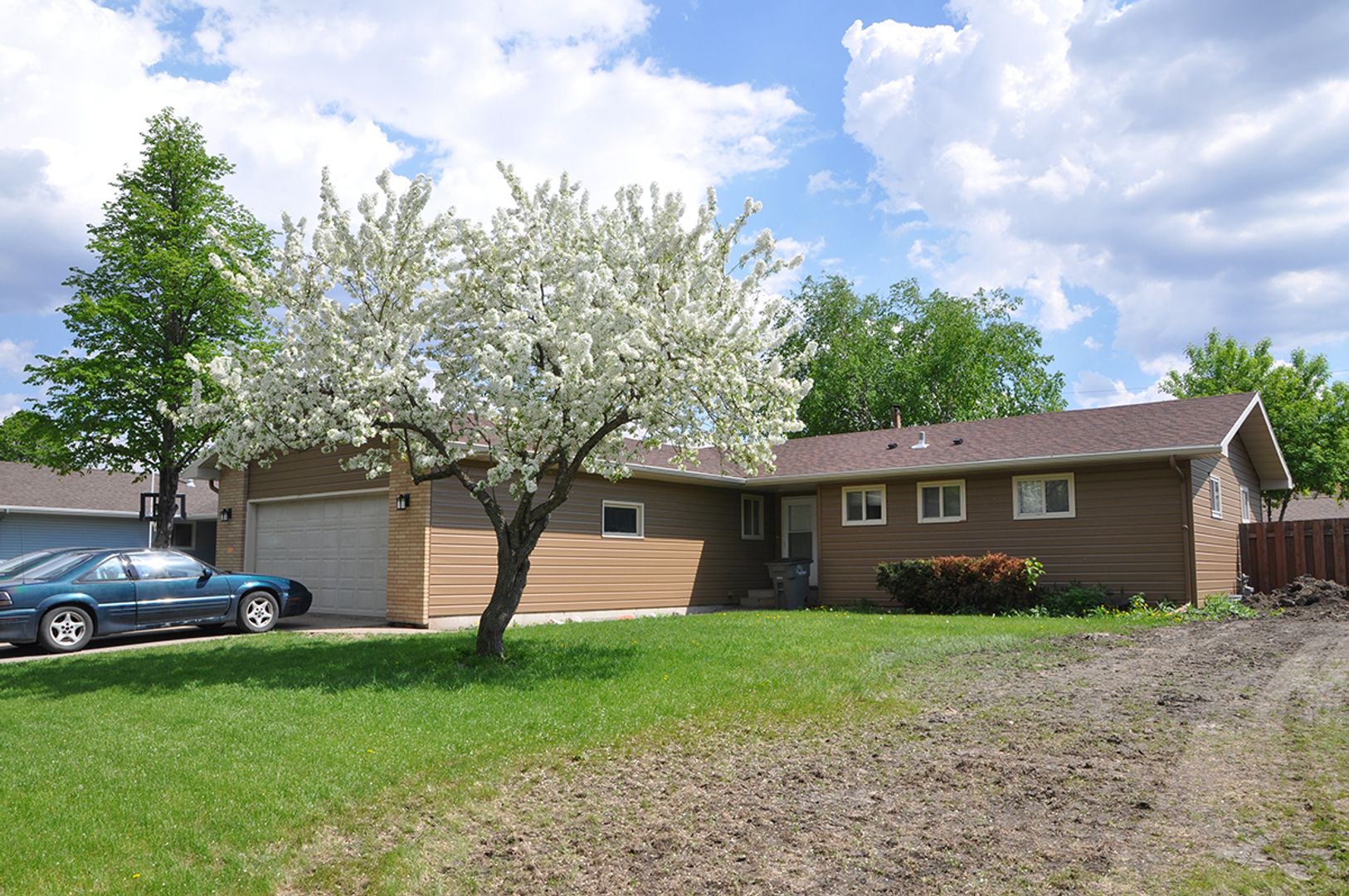 Moorhead House: 1129 26th Ave S